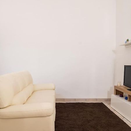 Susu Apartment Brindisi Buitenkant foto